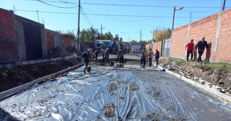 El Municipio de Lomas ya asfaltó ms de 75 cuadras en Santa Catalina