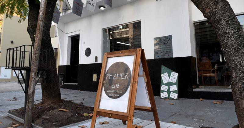 El Teatro de las Memorias se renovoacute y abrioacute una cafeteriacutea