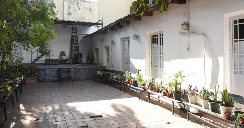 El Teatro de las Memorias se renovoacute y abrioacute una cafeteriacutea