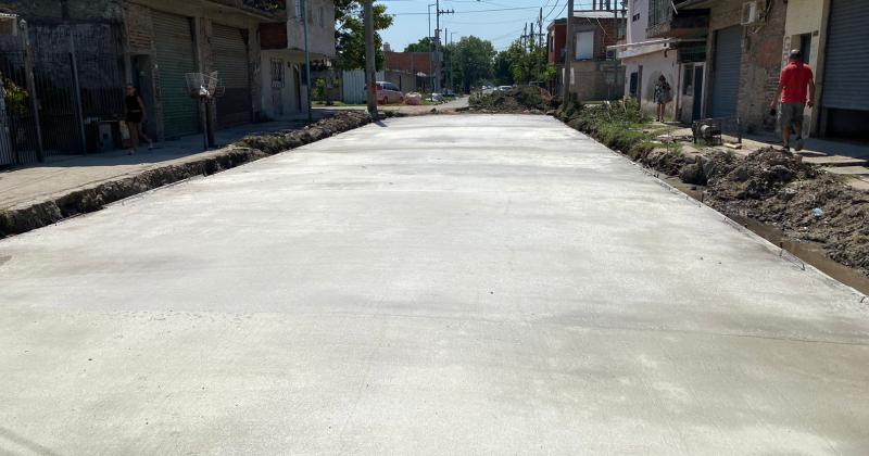En los últimos meses asfaltaron siete calles en Fiorito