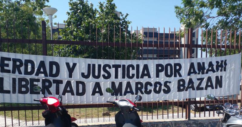En un diacutea de definiciones piden el fin de la prisioacuten preventiva de Marcos Bazaacuten