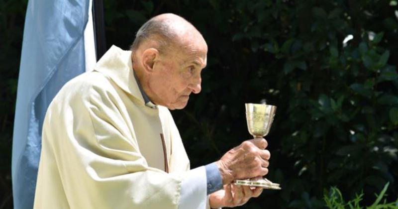 Dolor en Lomas por la muerte del Padre Miguel Mangini