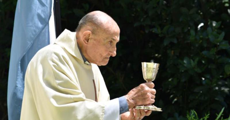 Dolor en Lomas por la muerte del Padre Miguel Mangini