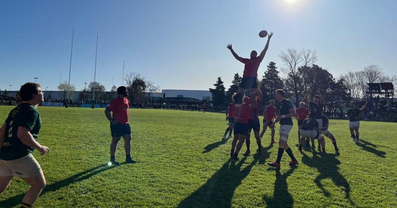 El equipo de Burzaco ganó un duelo clave