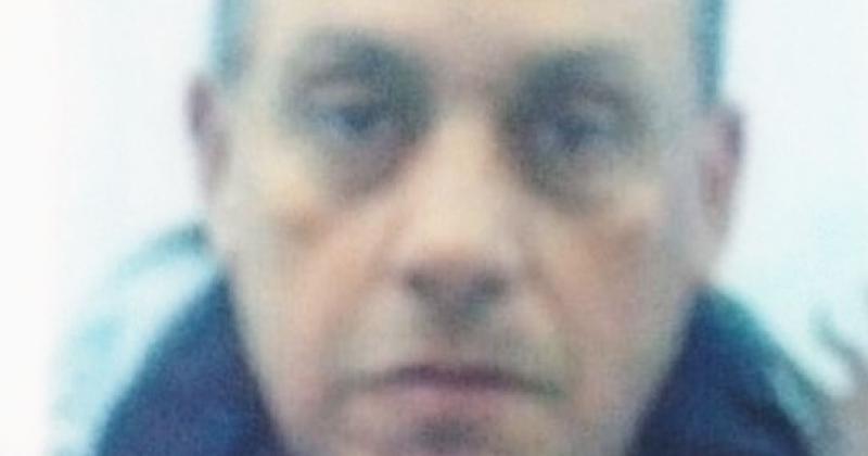 Carlos tiene 62 años vive en Banfield y est� desaparecido desde el 5 de octubre