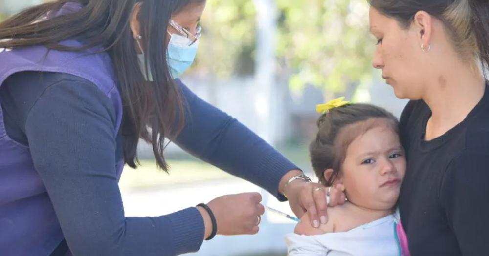 Aplicaraacuten todas las vacunas infantiles en un operativo en la Plaza Libertad