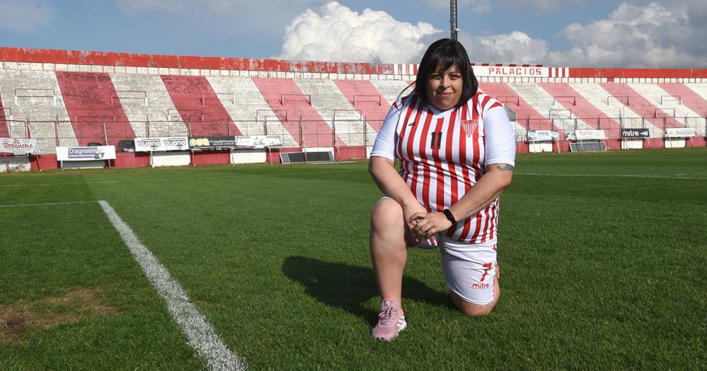 La historia de Andrea Huenchupan la primera jugadora trans de Los Andes