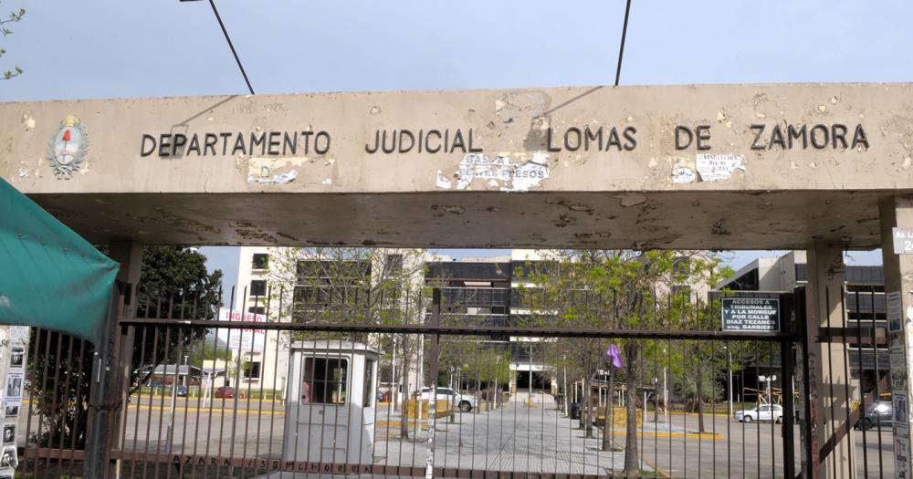 Intervienen los Tribunales de Lomas