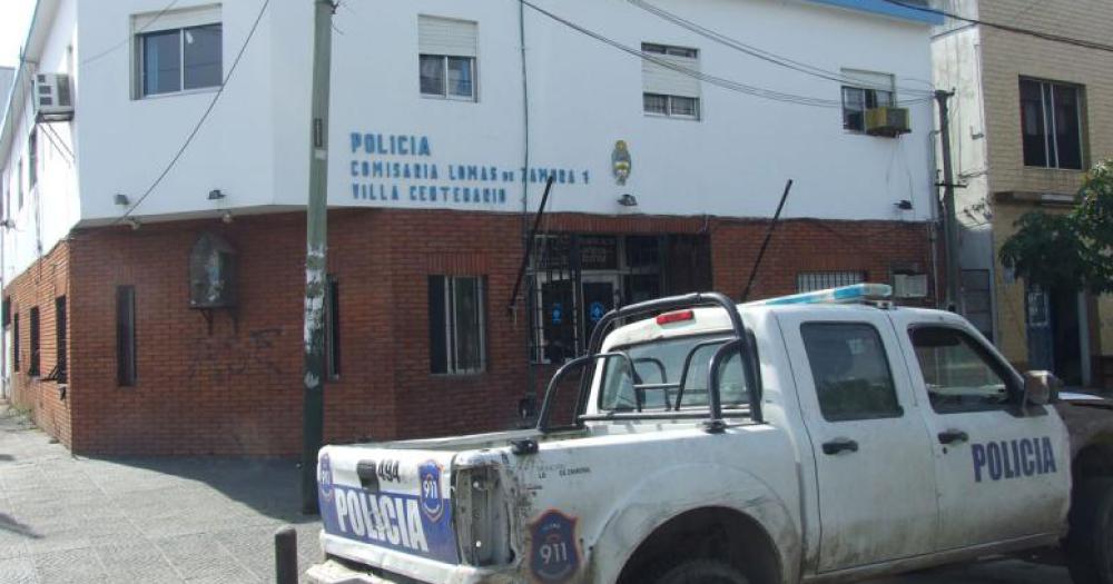 El policía fue trasladado a la Comisaría 7ª de Villa Centenario