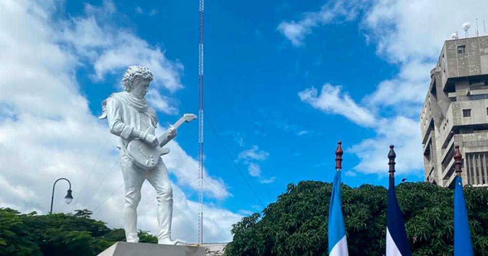 Coacutemo es el monumento de Gustavo  Cerati donado a Costa Rica