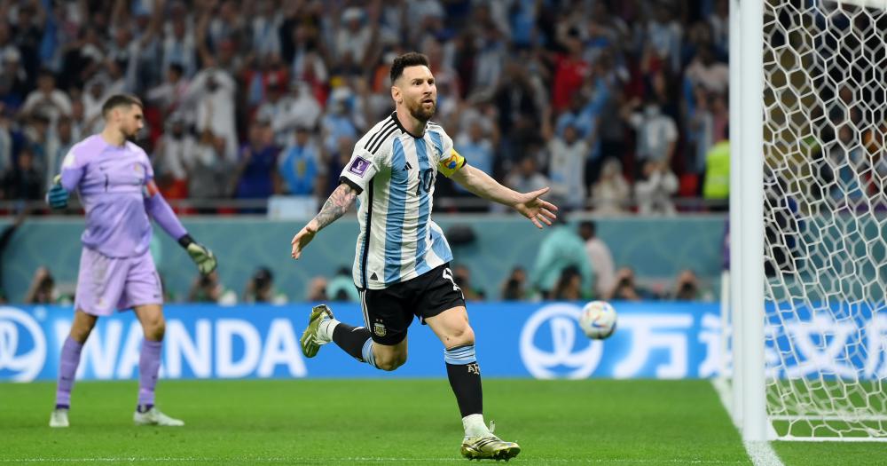 Messi festeja su gran gol
