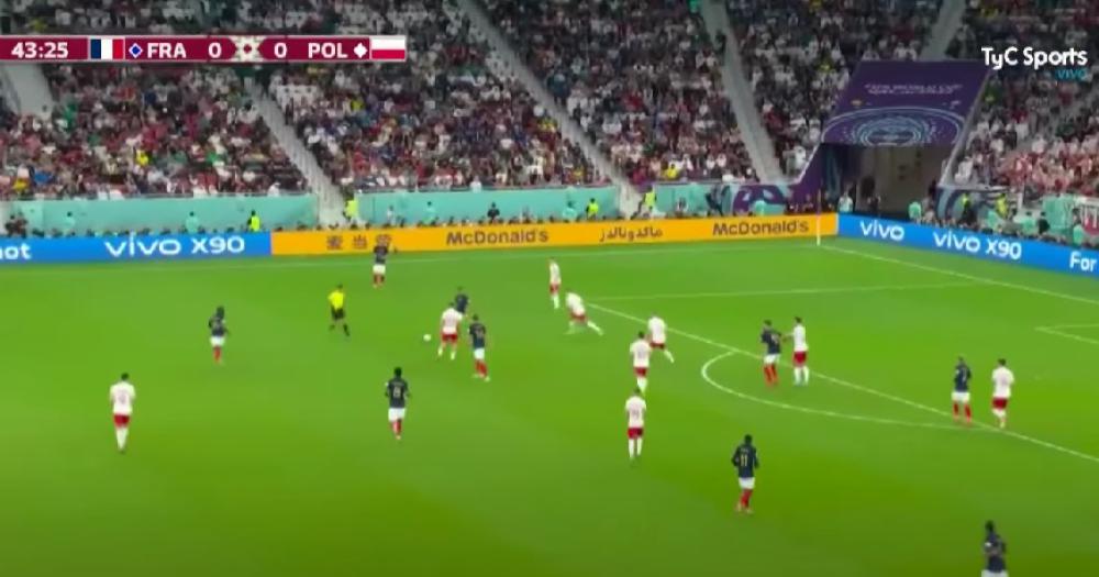 Los hinchas argentinos se hicieron oír en el partido Francia - Polonia