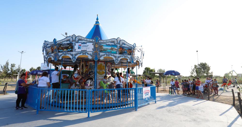 La renovación del Parque Santa Catalina incluyó un nuevo carrousel gratuito