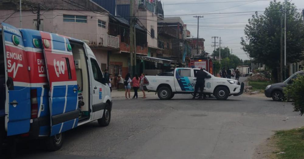 Emergencias Lomas y la Policía Bonaerense intervinieron en el operativo