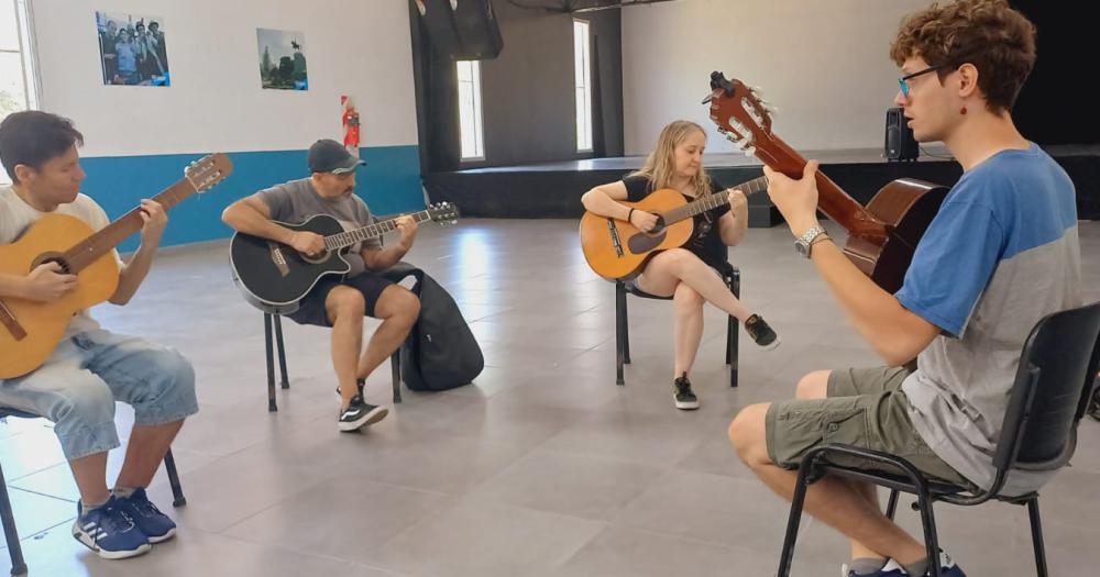 Arrancan en febrero nuevos talleres gratuitos en los centros culturales de Lomas