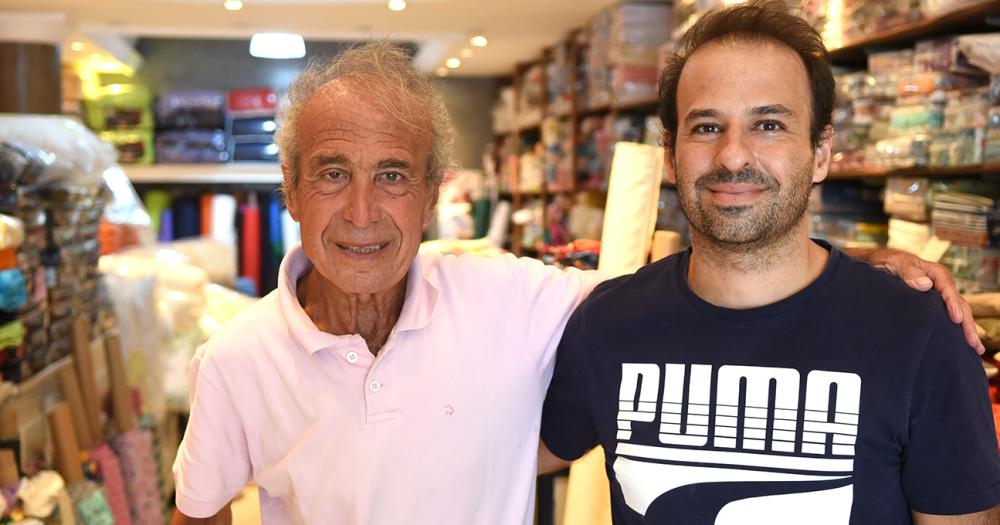 Un comercio con raiacuteces sirias cumplioacute 50 antildeos en Banfield- su historia