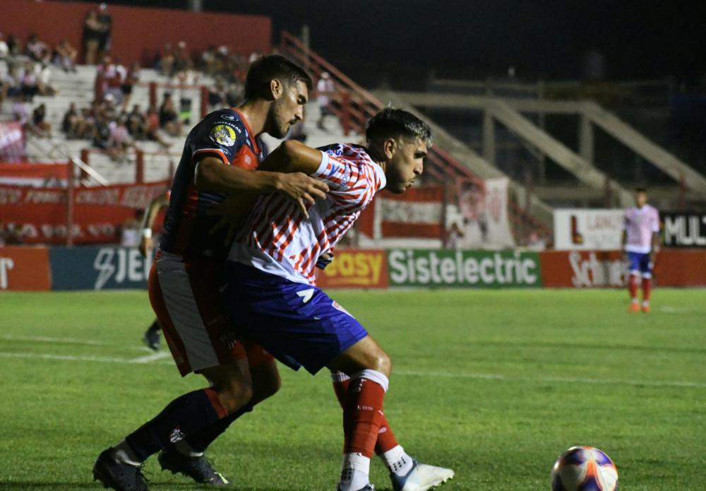 Los Andes y Talleres repartieron puntos y bostezos en Escalada :: Noticias  de Lomas de Zamora