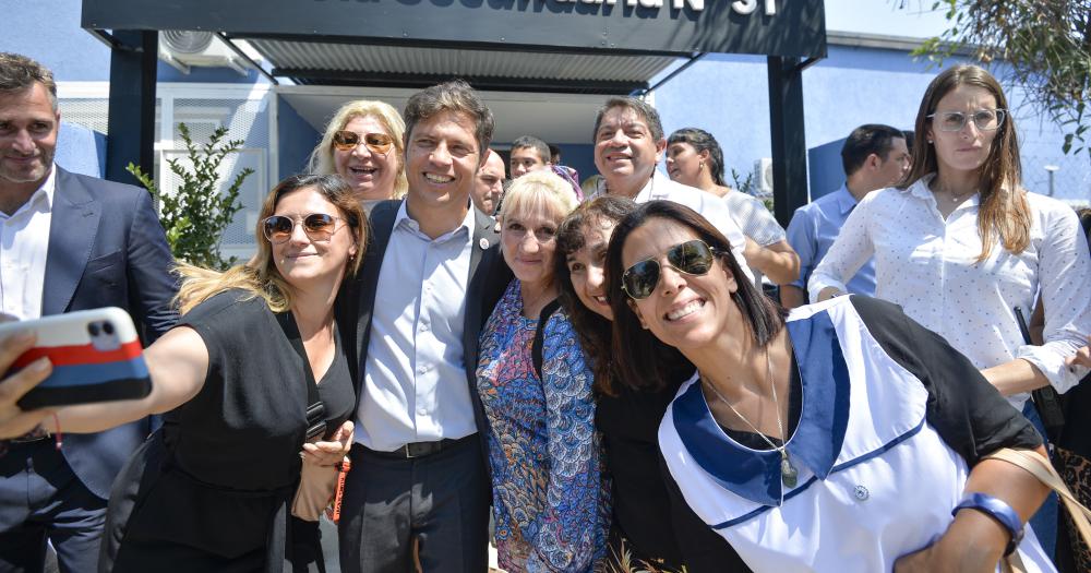 Axel Kicillof habló de su plan para que en los 135 municipios haya una nueva escuela