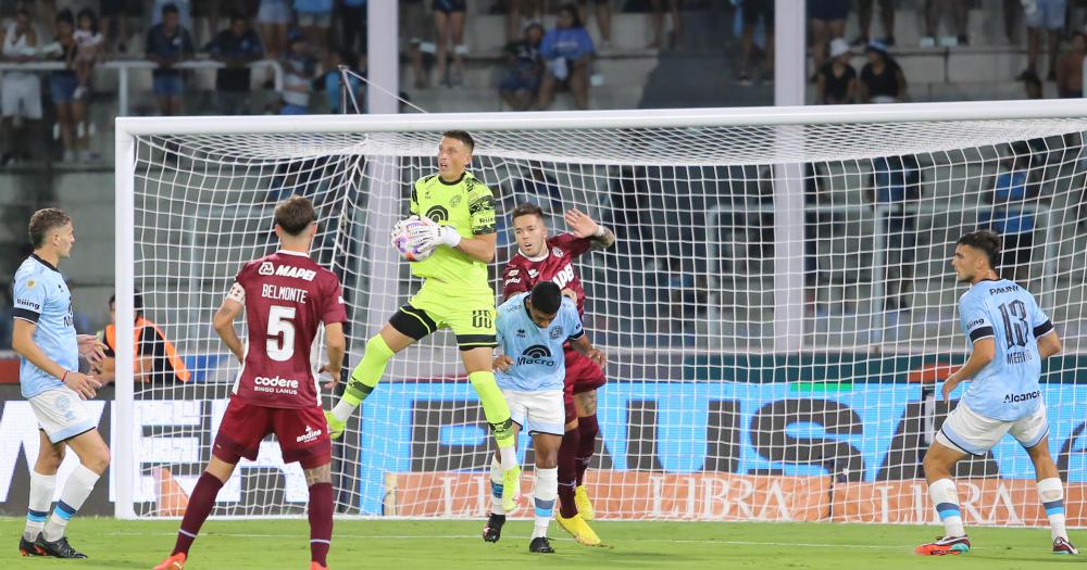 Losada se queda con el intento de Lanús