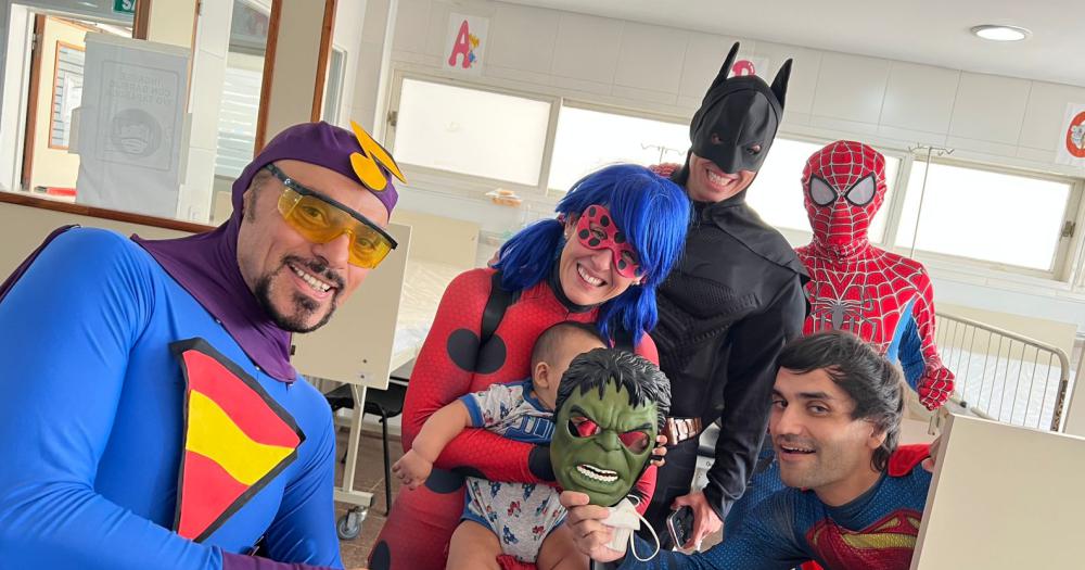 Los superhéroes visitaron el Hospital de Niños de San Justo