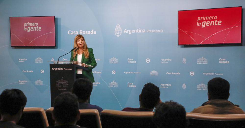 La portavoz de la Presidencia Gabriela Cerruti