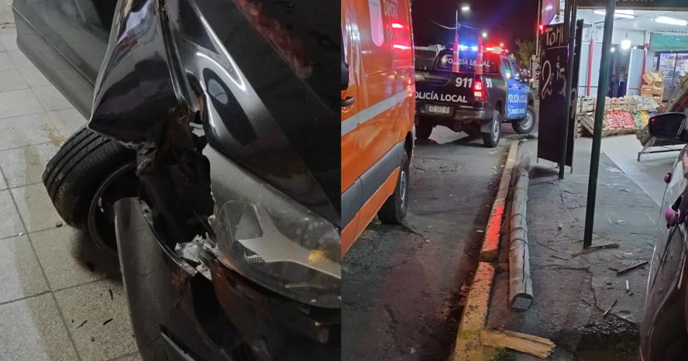 El auto impactó contra el poste y terminó con importantes daños