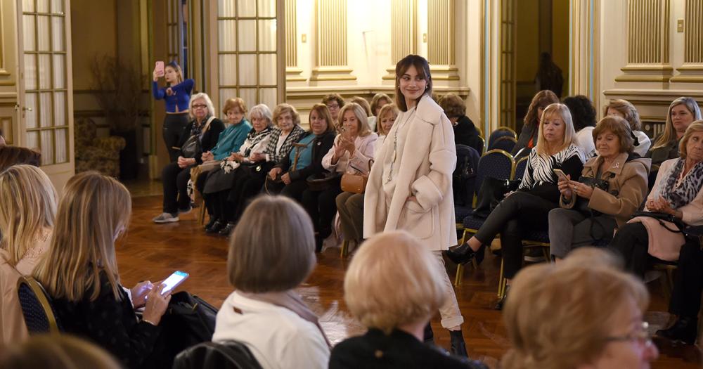 Asiacute fue el exitoso desfile a beneficio de Lalcec Lomas