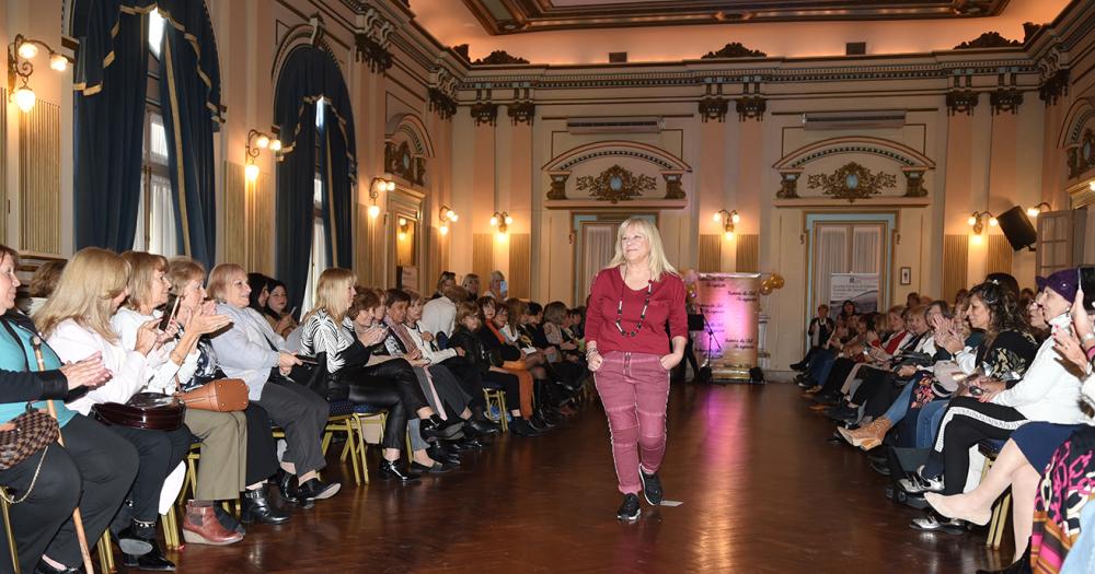 Asiacute fue el exitoso desfile a beneficio de Lalcec Lomas