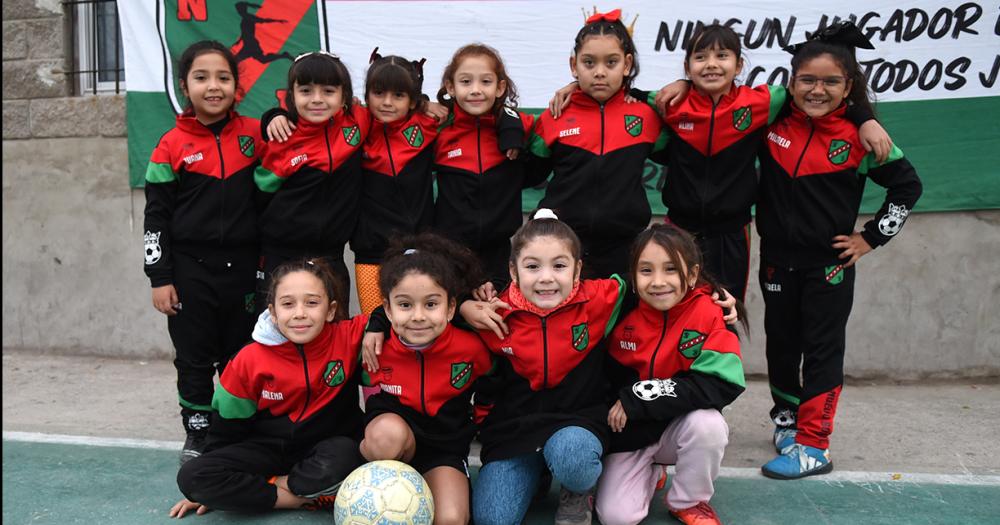 El Nuevo Bosque encara un lindo proyecto de fuacutetbol femenino