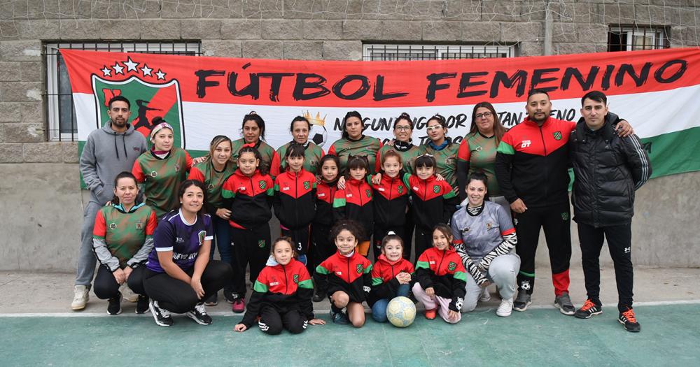 El Nuevo Bosque encara un lindo proyecto de fuacutetbol femenino