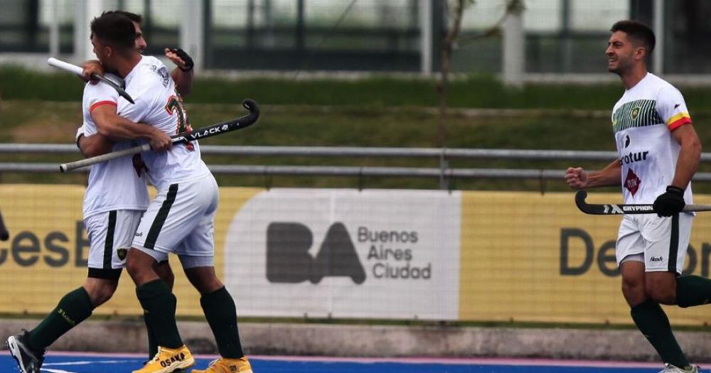 Lomas marcó rpido y cuidó la ventaja