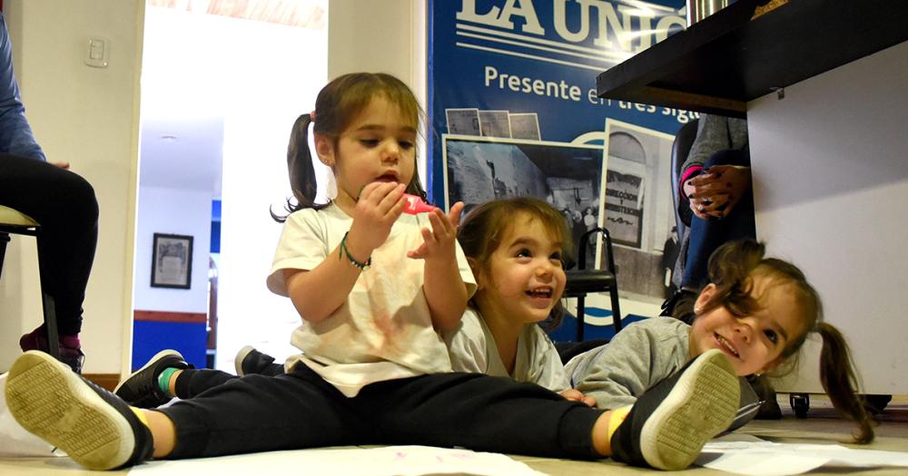 A diacuteas de cumplir 3 antildeos las trigemelas de Lomas visitaron La Unioacuten