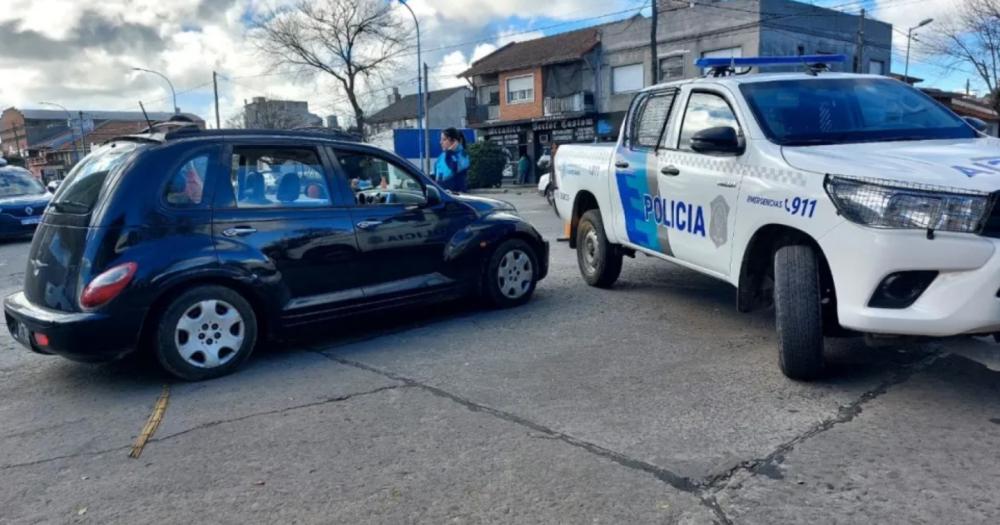 La Policía interceptó al conductor lomense en Jara y Rawson