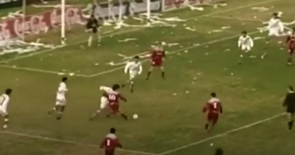 La imagen recuerda a uno de tarde que desea volver a revivir Lanús