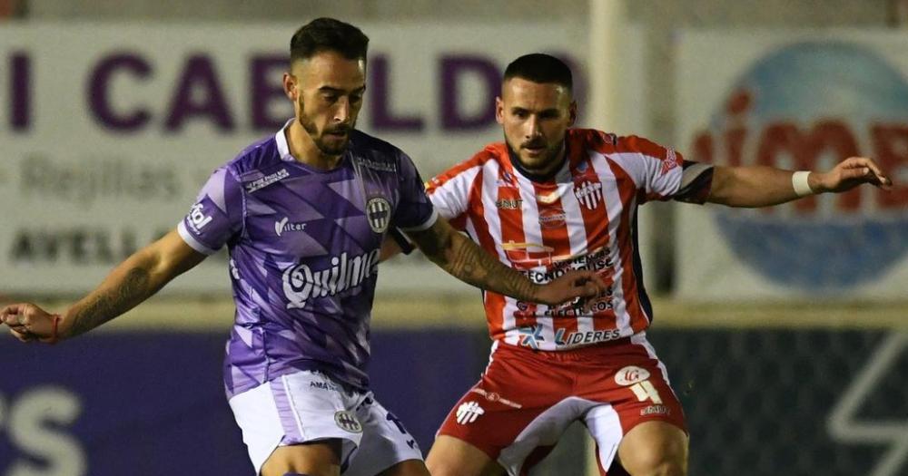 Talleres de Remedios de Escalada y San Miguel empataron 0-0