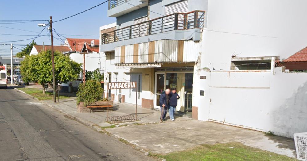 Los delincuentes intentaron robar en una panadería de Villa Galicia