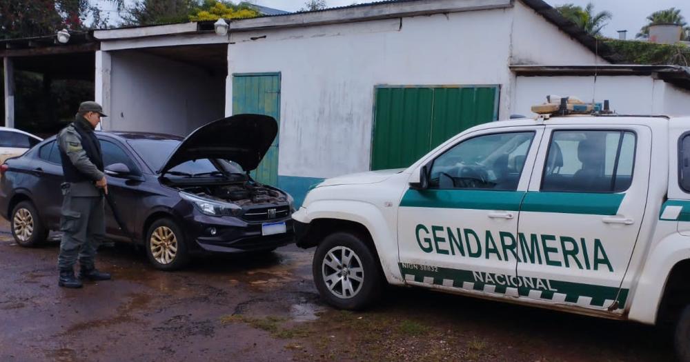 El auto fue recuperado por Gendarmería Nacional