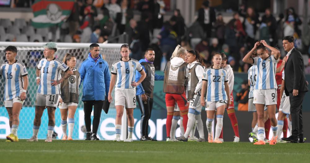 La selección Argentina de fútbol femenino cayó ante Italia en su debut en el Mundial