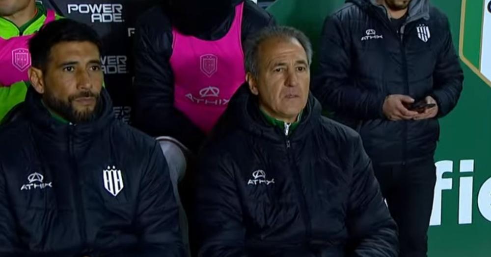 Omar Píccoli y Julio Barraza reemplazan interinamente a Julio César Falcioni