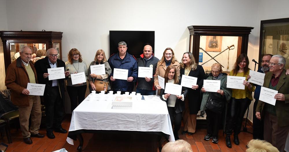 Distinguieron a 13 vecinos con el Premio Nazareno por el Diacutea del Amigo