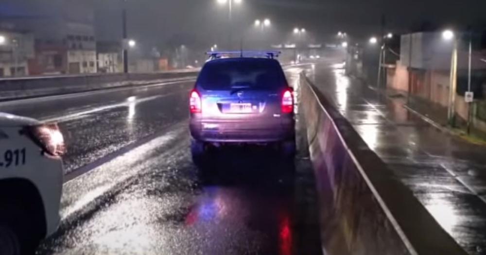 El auto del hombre apareció chocado y abandonado en Ingeniero Budge