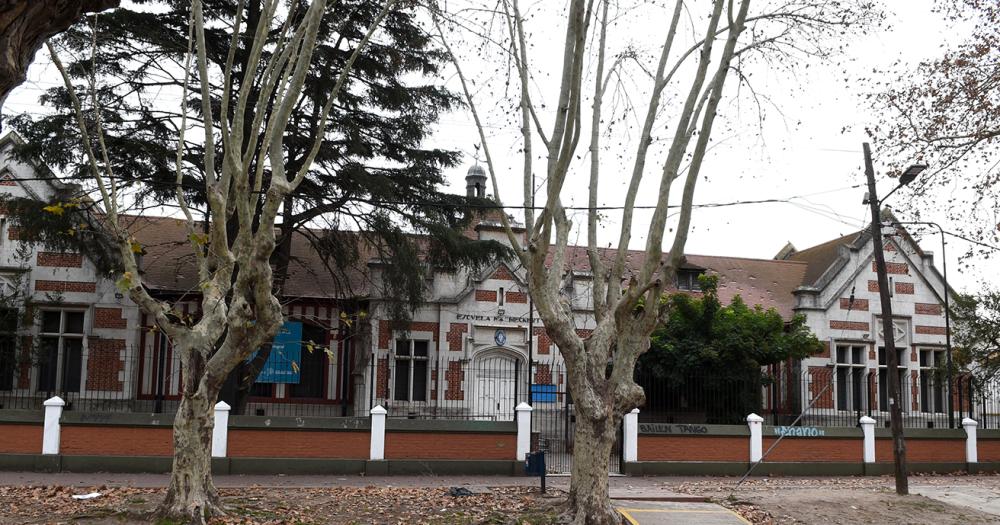 Cerveza Bieckert- la primera faacutebrica cervecera del paiacutes funcionoacute en Llavallol