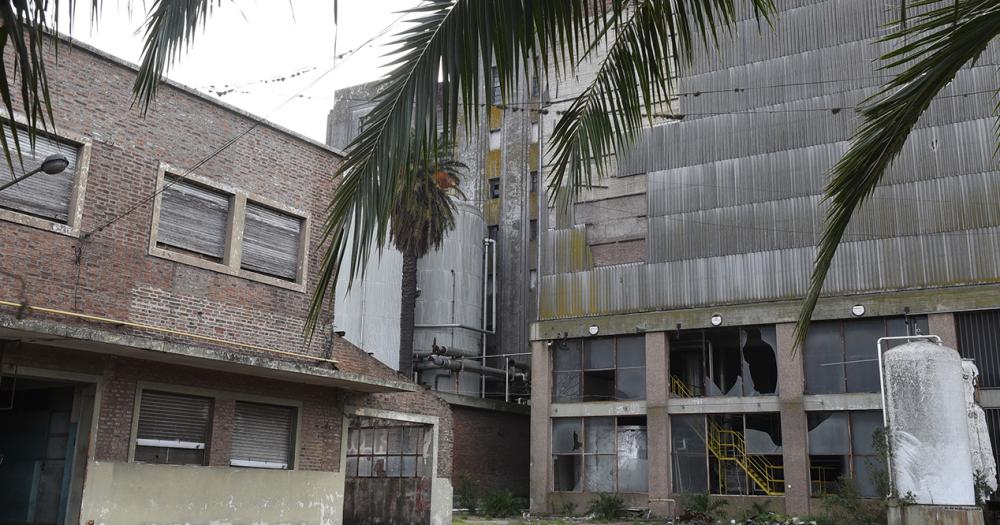 Cerveza Bieckert- la primera faacutebrica cervecera del paiacutes funcionoacute en Llavallol