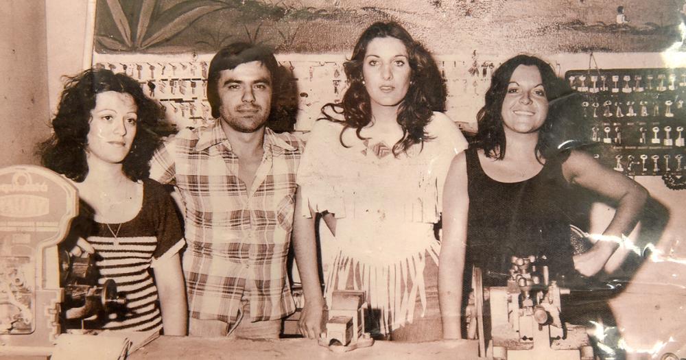 Abrioacute su cerrajeriacutea en 1974- Creo ser la primera en Argentina