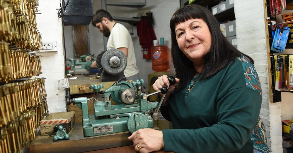 Abrioacute su cerrajeriacutea en 1974- Creo ser la primera en Argentina