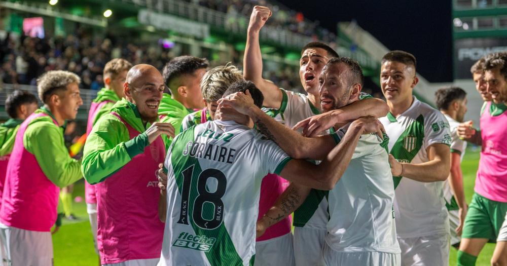 Goleada y alivio para el Taladro
