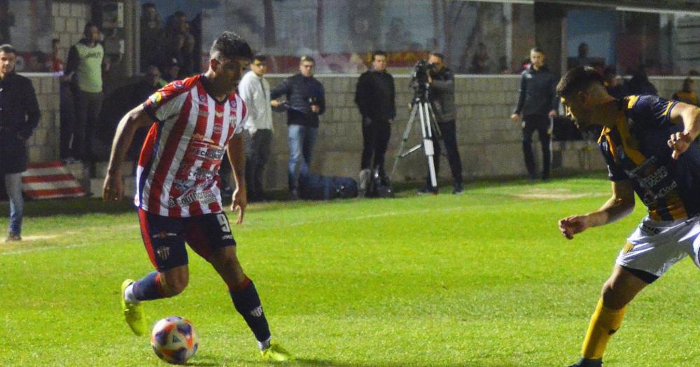 Lautaro Villegas se transformó en el quinto refuerzo de Talleres ::  Noticias de Lomas de Zamora