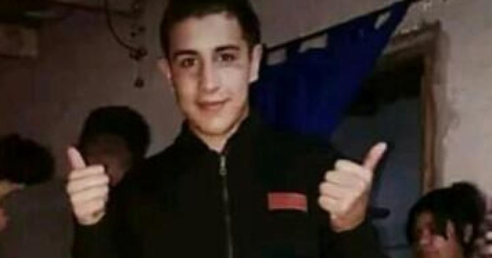 El joven asesinado tenía 22 años y era vendedor ambulante