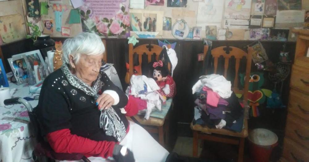 Con 86 años Álida sigue ayudando a los m�s necesitados