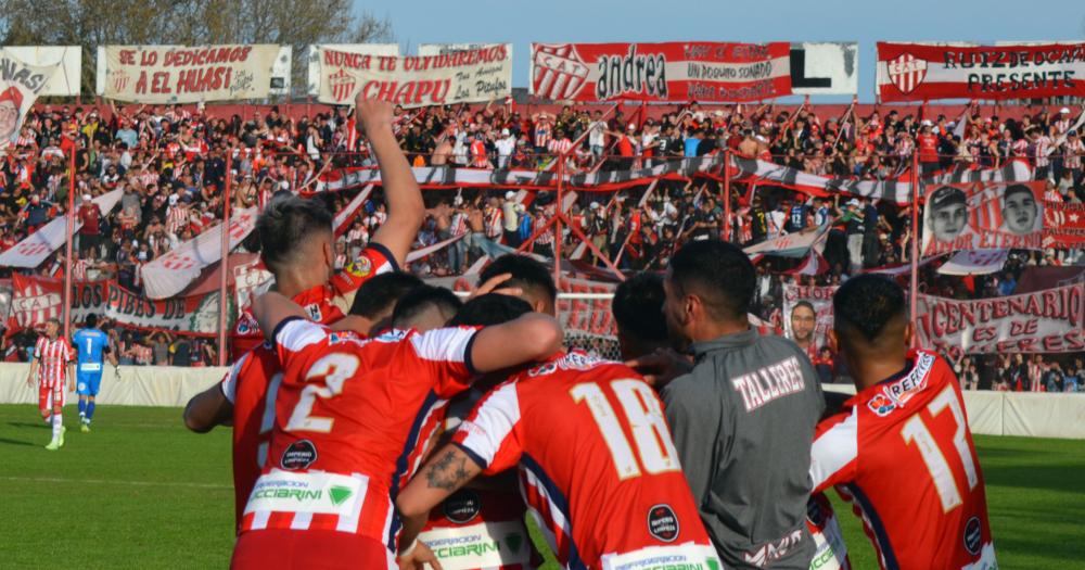 Escalada estaacute de fiesta- Talleres es el campeoacuten del Torneo Clausura